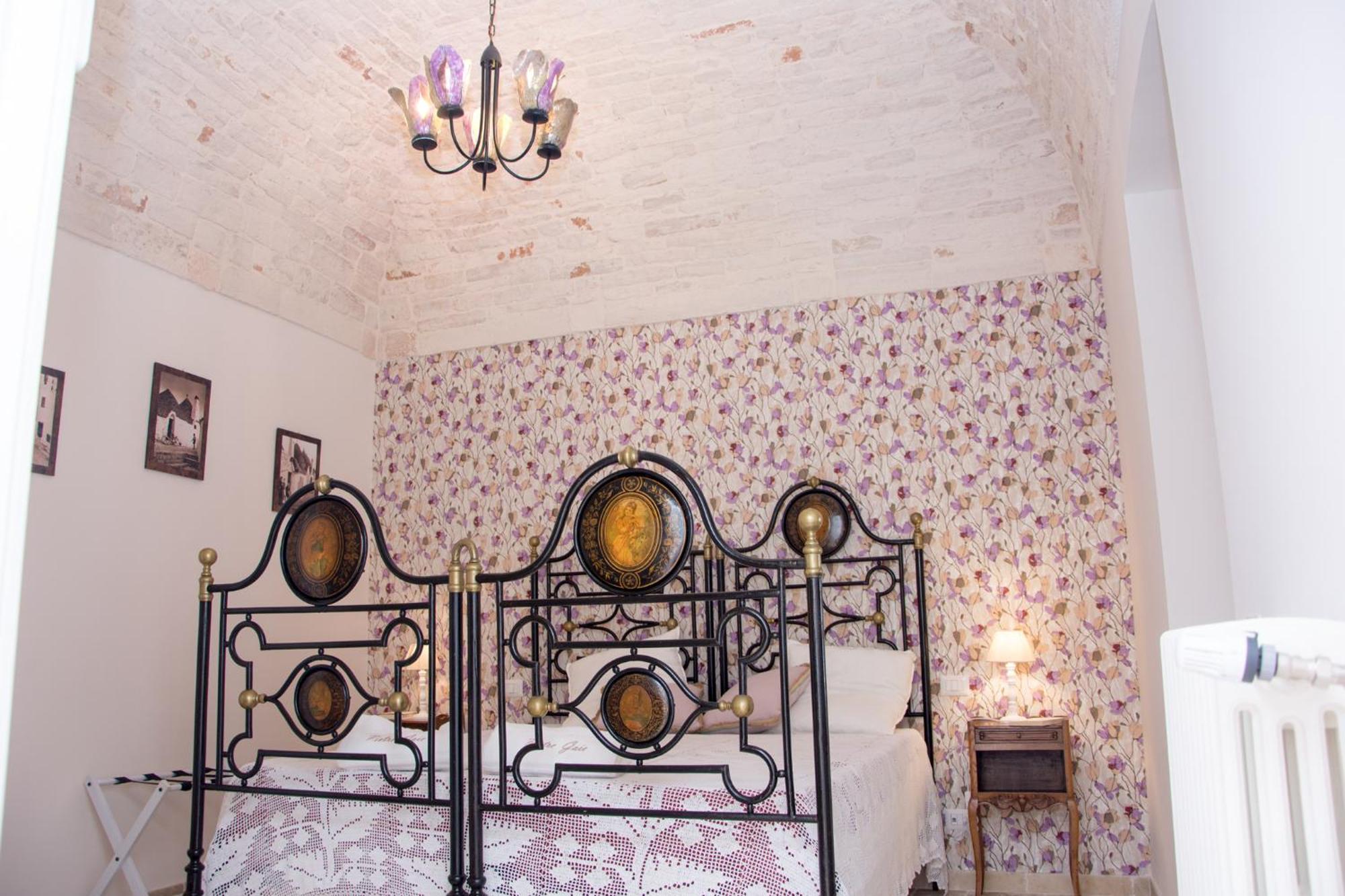 Pietre Gaie Villa Alberobello Exterior photo