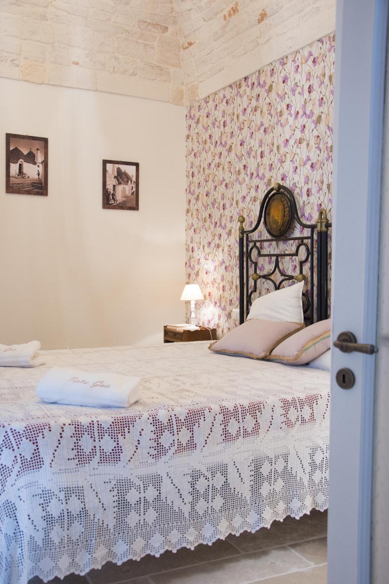 Pietre Gaie Villa Alberobello Exterior photo